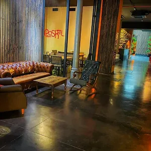 Poshtel - Premium Ostello